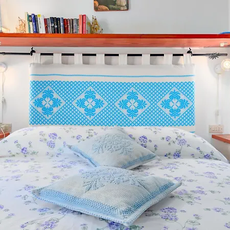 A Le Terrazze Blu Appartement *